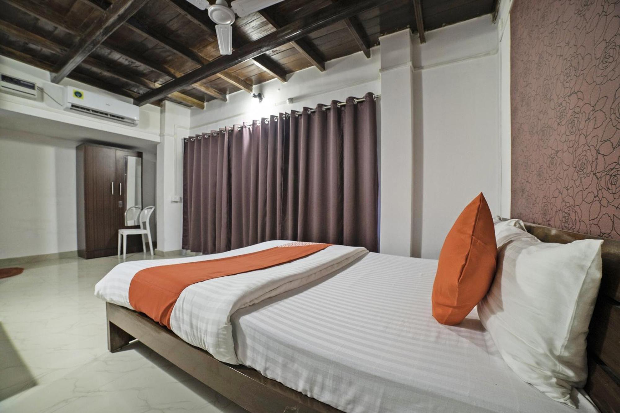 Hotel O Highland Manor Ґувахаті Екстер'єр фото
